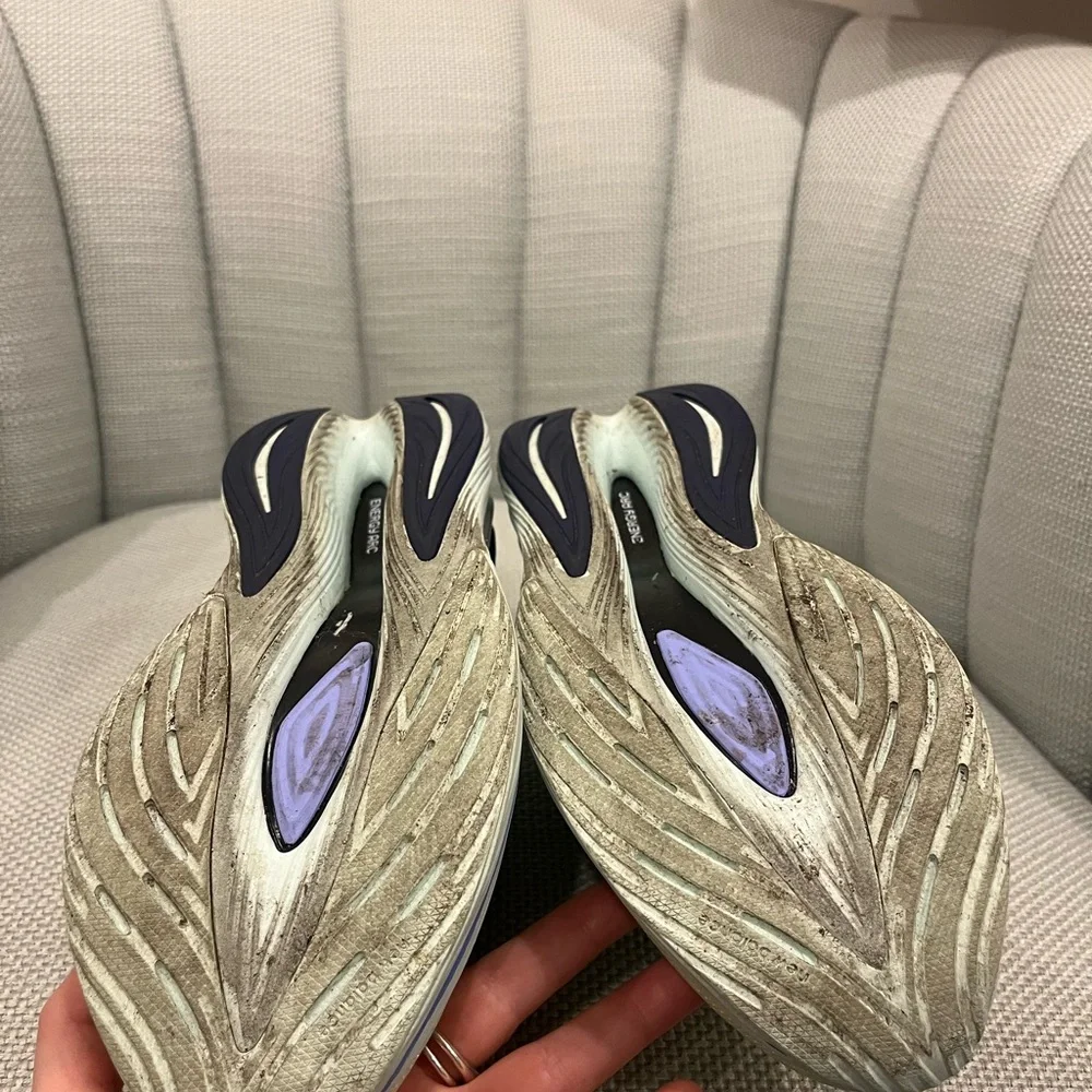 New Balance Fuel Cell SuperComp Trainer - Picture 8 of 11